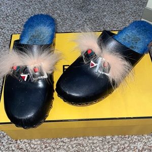 Fendi clogs